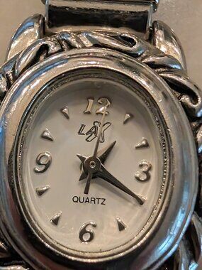 LAX Women’s Quartz Bracelet Watch